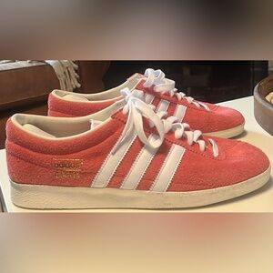 Adidas Gazelle Vintage Salmon Pink and White Shoes